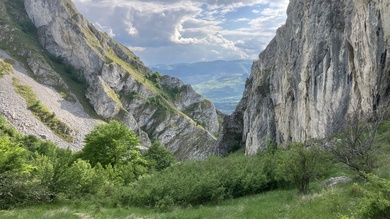 A Székelykő nyergéből lefele