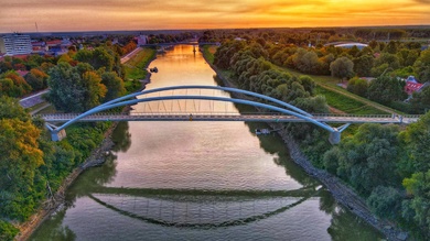 Szolnoki híd a naplementében