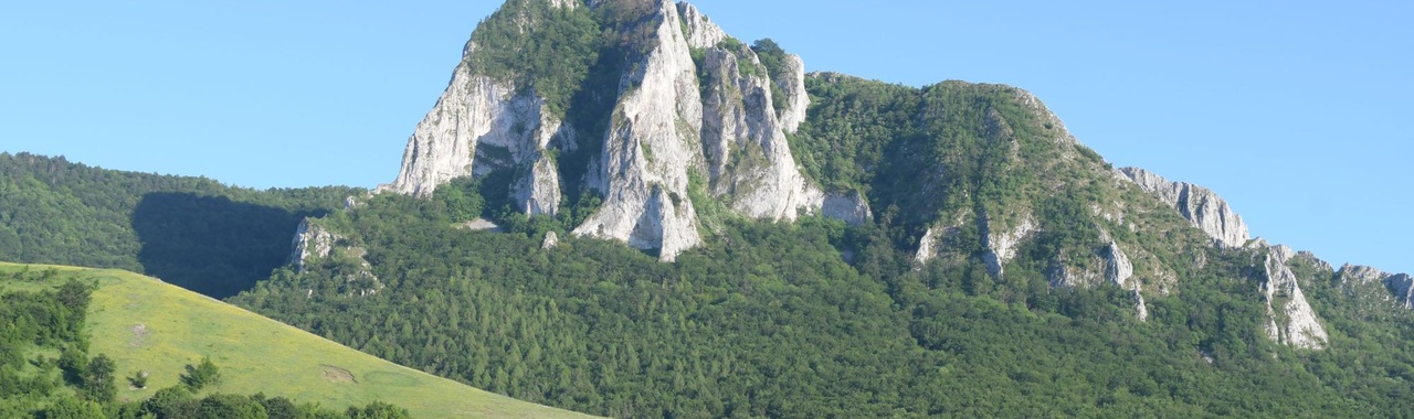 Székelykő a távolból