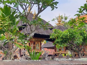 indonézia házikó