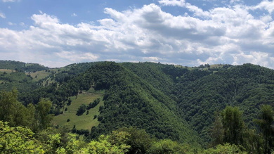 A kemény emelkedő után lassan kezd kitárulni a táj_FOTÓ Kismihály Boglárka