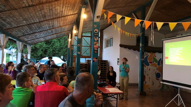 A Szász Enikő által vezetett kocsmakvízen rekordszámú csapat vett részt_FOTÓ Kismihály Boglárka